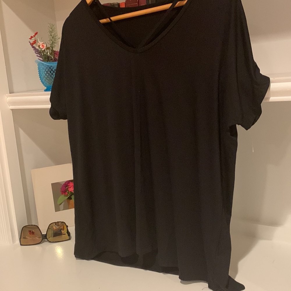 Lauren Moshi black top #201